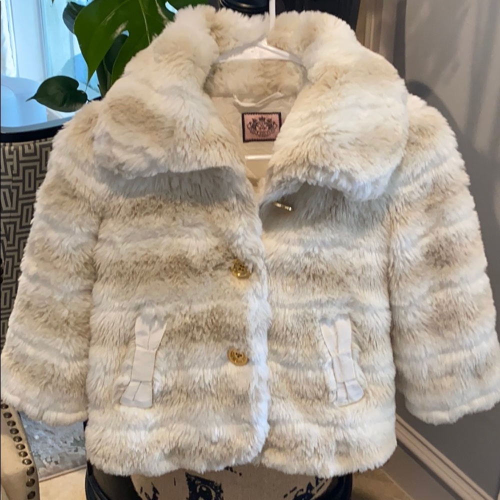 Juicy Couture Girl’s Faux Fur coat size 10